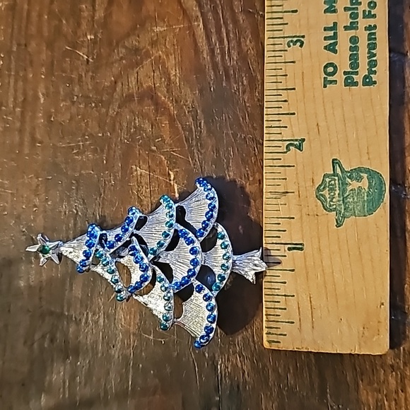 Gerry's Figural Christmas tree Brooch - Picture 10 of 12